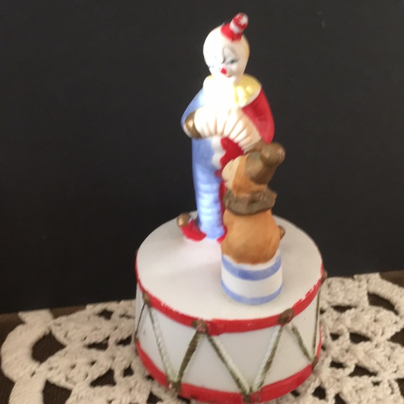 Musical rotating clown - Picture 3 of 8